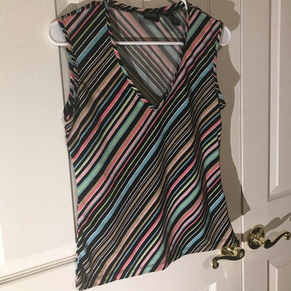 New York & Company Tops - ♥️New York & Co Sleeveless Top Candy Stripe